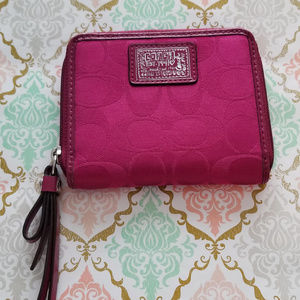 Coach Zip Around Wallet - Pink